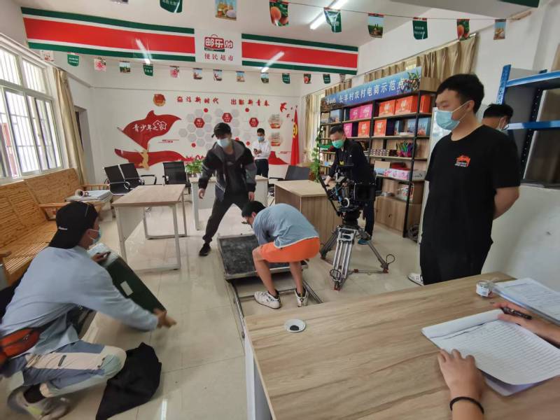 遂溪县广告片拍摄公司：极简主义践行者，少即是多的视觉哲学